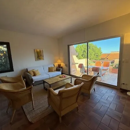 Villa 6amb38 Avec Terrasse Dans Résidence Avec Piscine Commune