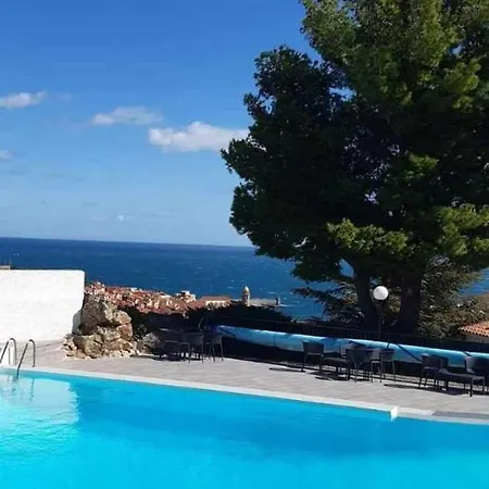 Villa 6amb38 Avec Terrasse Dans Résidence Avec Piscine Commune *