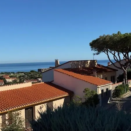 Villa 6amb38 Avec Terrasse Dans Résidence Avec Piscine Commune Collioure