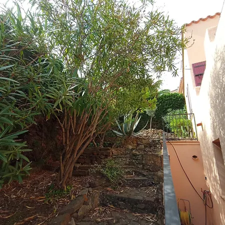 Villa 6amb38 Avec Terrasse Dans Résidence Avec Piscine Commune Collioure