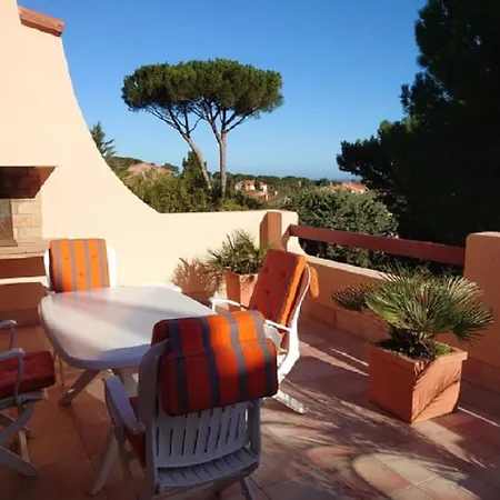 6amb38 Superbe Avec Terrasses Dans Avec Piscine Commune *