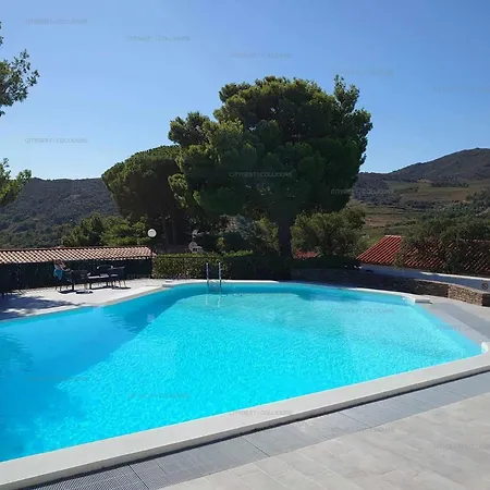 6amb38 Superbe Avec Terrasses Dans Avec Piscine Commune Collioure