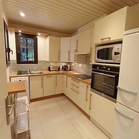 Villa 6amb38 Superbe Avec Terrasses Dans Avec Piscine Commune Collioure