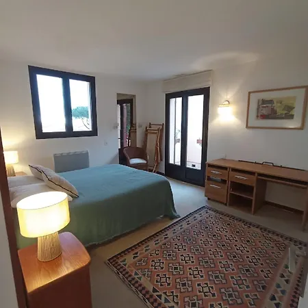 6amb38 Superbe Avec Terrasses Dans Avec Piscine Commune *