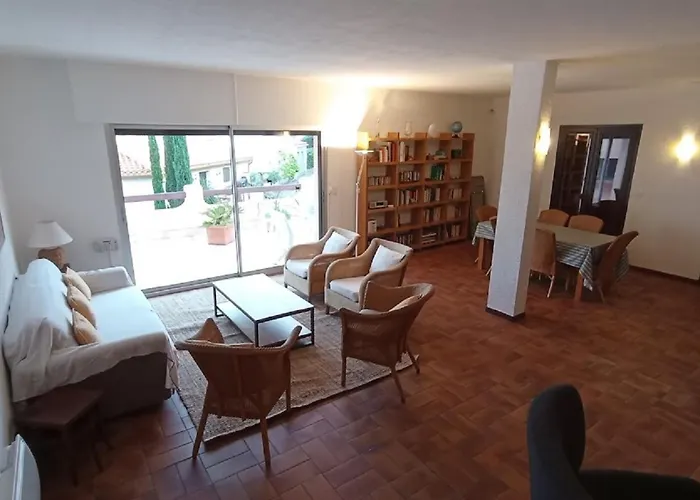 Βίλα 6amb38 Superbe Avec Terrasses Dans Avec Piscine Commune *